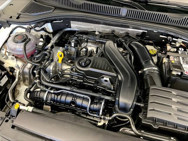 Used 2023 Volkswagen Jetta SE w/ Panoramic Sunroof Package image 31