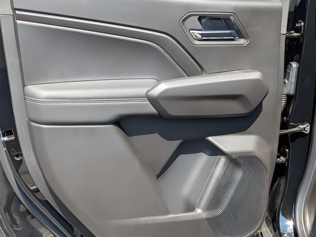 New 2026 GMC Canyon Elevation w/ Convenience Package image 18