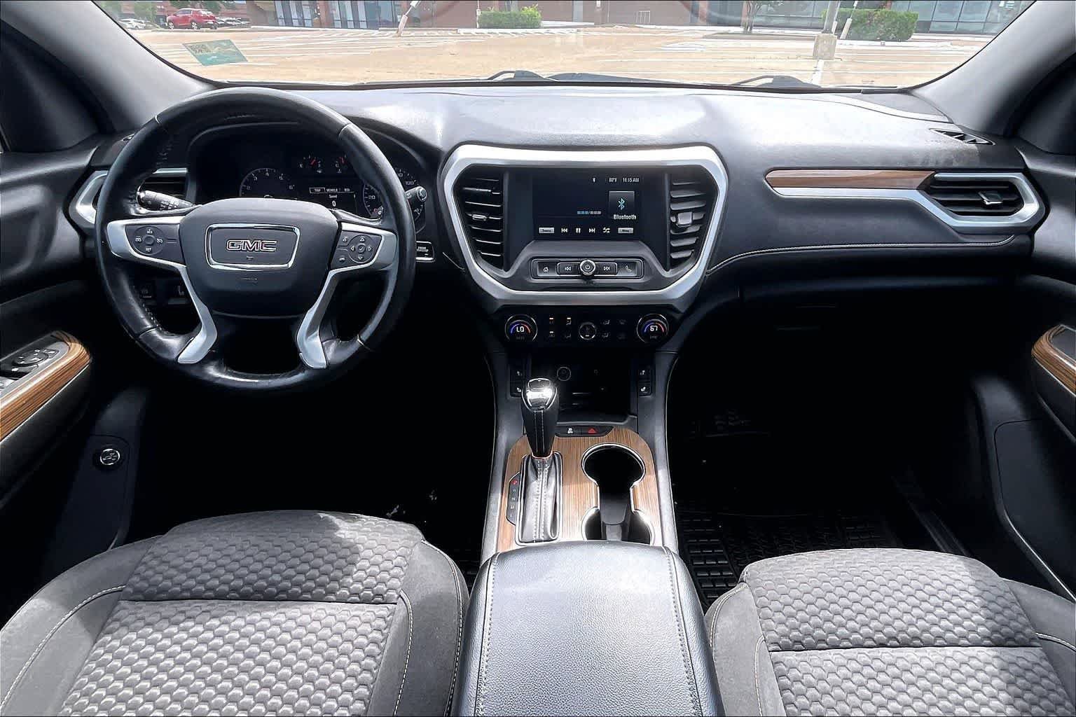 Used 2018 GMC Acadia SLE FWD image 9
