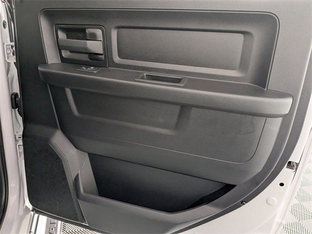 Used 2024 RAM 3500 Tradesman w/ Chrome Appearance Group image 30