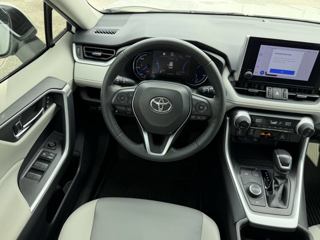 Used 2024 Toyota RAV4 XLE Premium AWD/4WD image 15