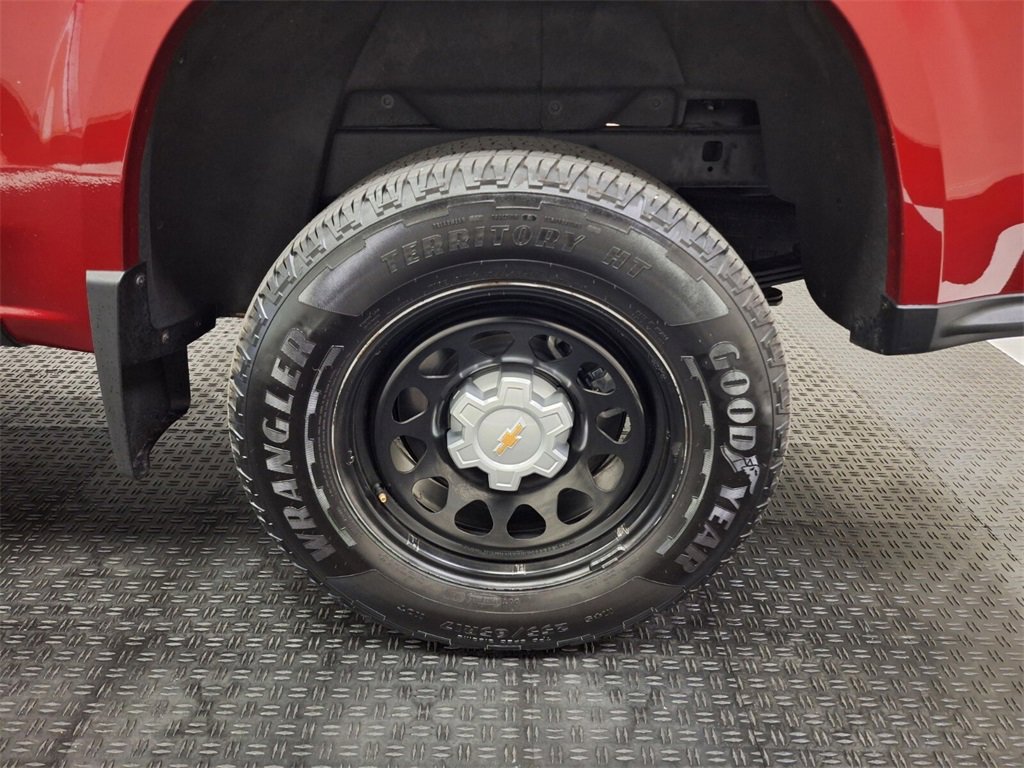 Used 2023 Chevrolet Colorado W/T image 22