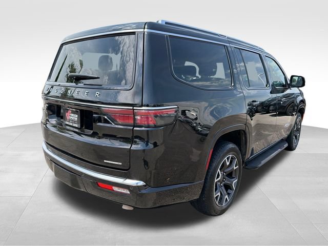 Used 2024 Jeep Wagoneer Series III AWD/4WD image 7