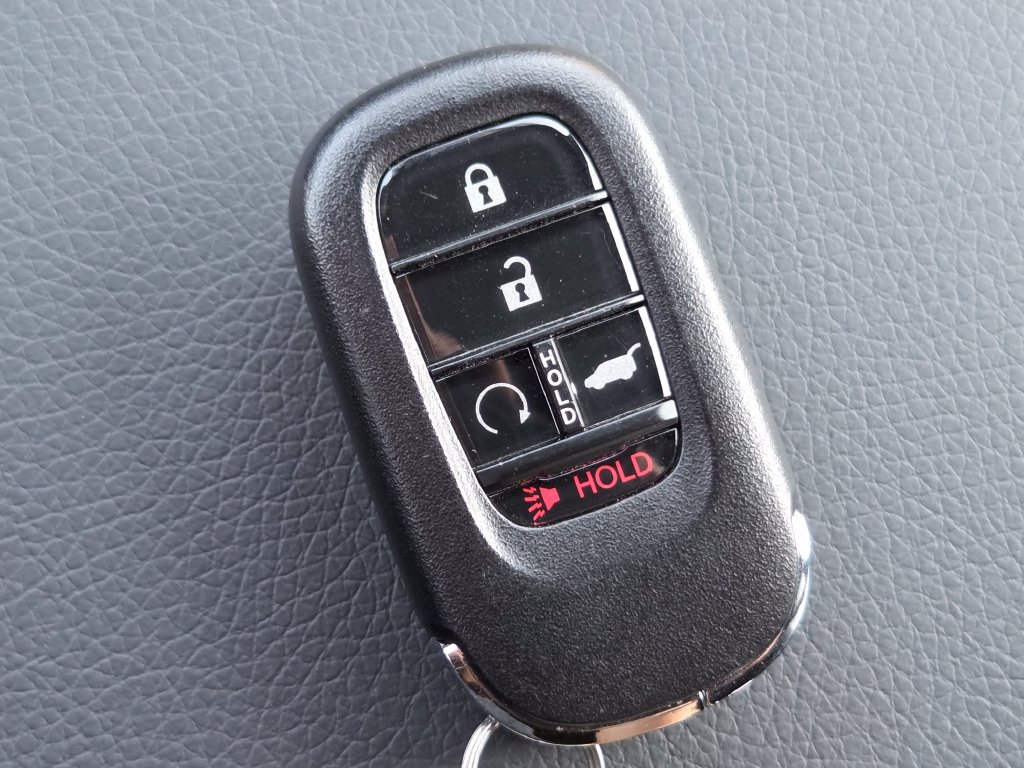 Certified 2025 Honda Pilot Black Edition image 43