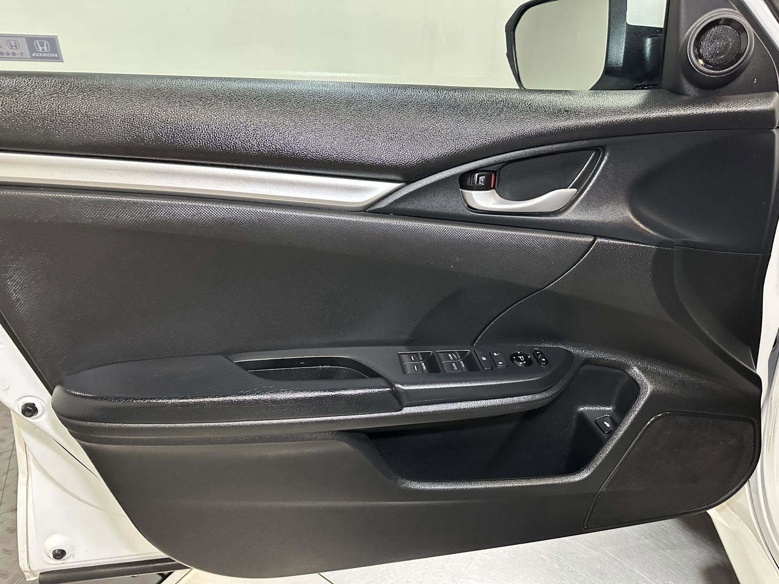 Used 2020 Honda Civic Sport image 20