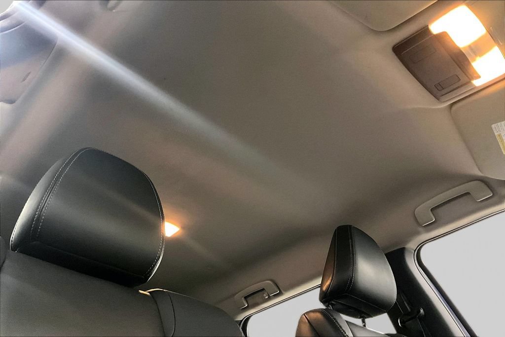 Used 2022 Mitsubishi Outlander SEL AWD/4WD image 28