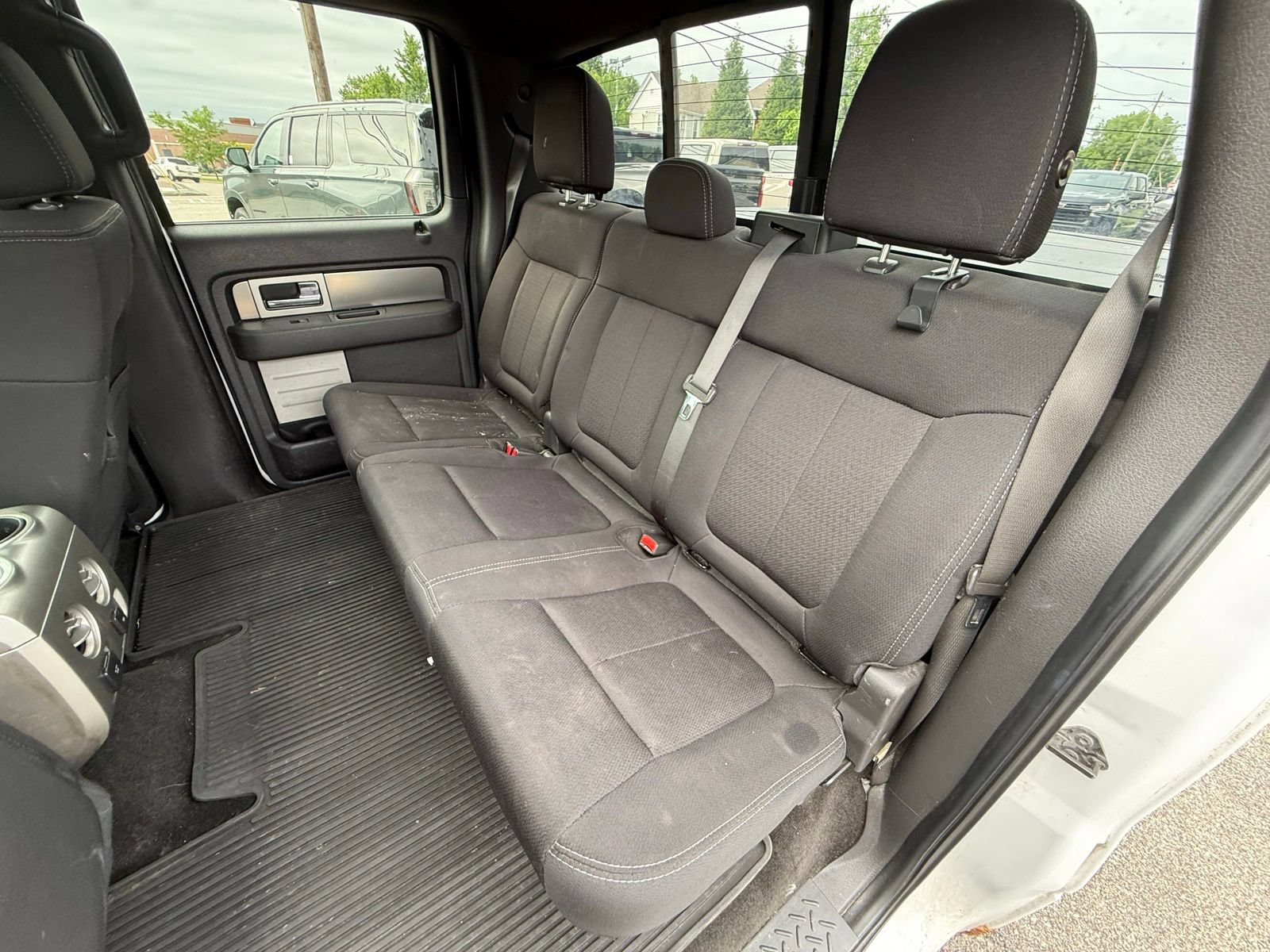 Used 2013 Ford F150 FX4 w/ Mid Equipment Group AWD/4WD image 12