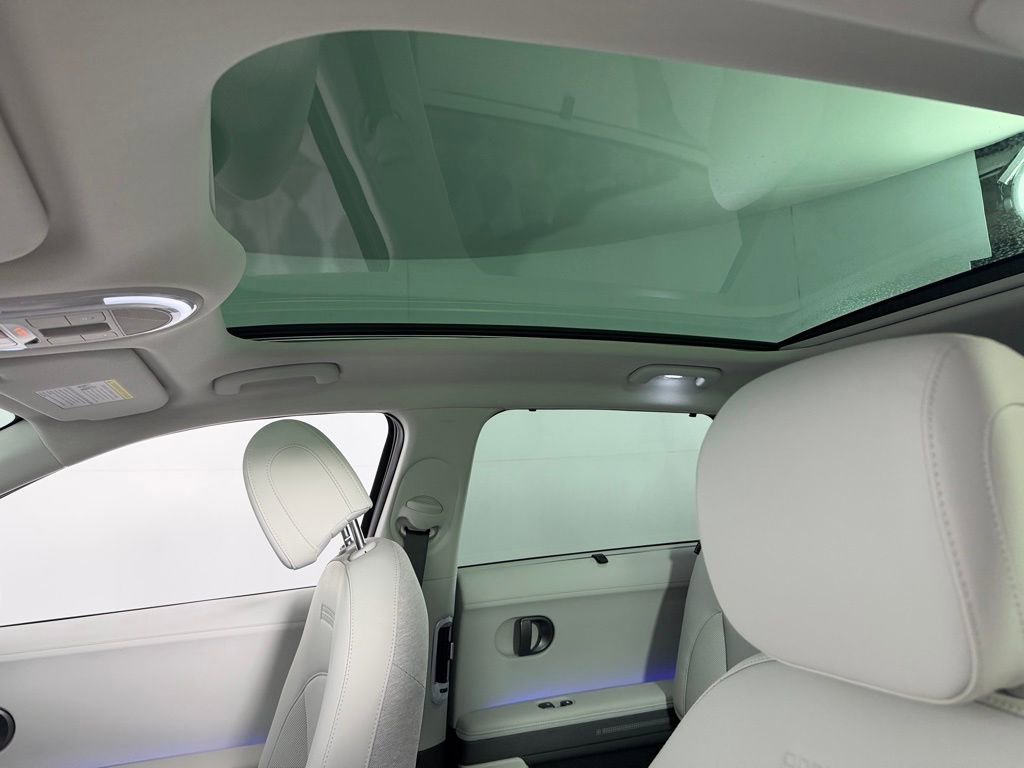 Used 2026 Hyundai Ioniq 5 Limited image 25