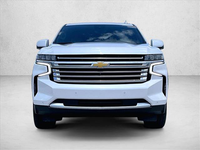 Used 2024 Chevrolet Suburban High Country w/ Premium Package AWD/4WD image 3