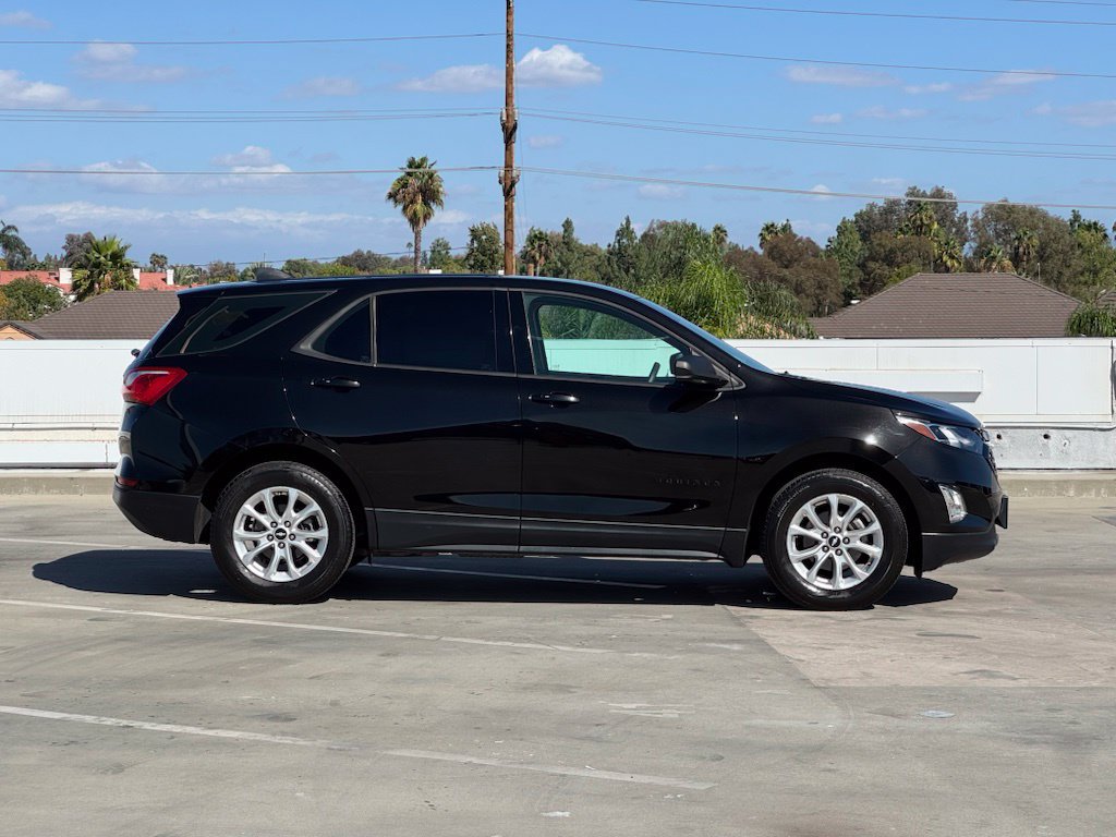 Used 2019 Chevrolet Equinox LS w/ LPO, Blackout Package FWD image 36