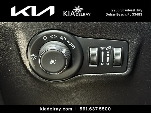Used 2025 Jeep Compass Limited w/ High Altitude Package AWD/4WD image 26