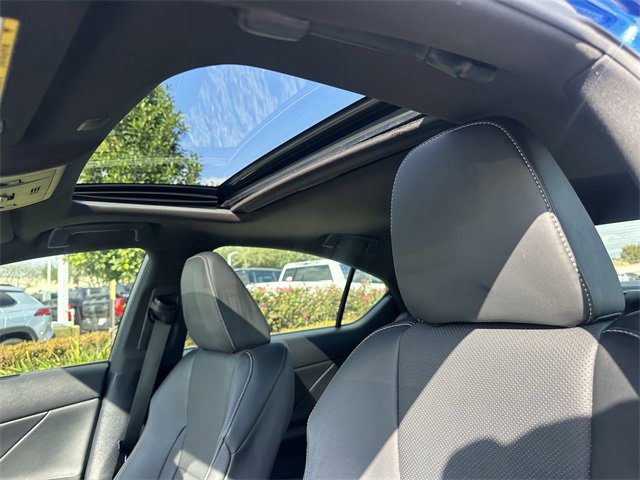 Used 2022 Lexus IS 350 F Sport image 22