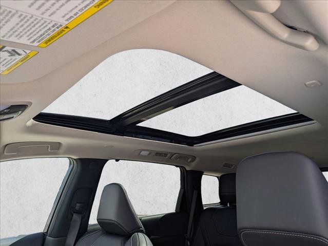 Used 2025 INFINITI QX60 Luxe image 16