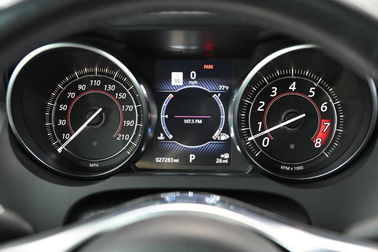 Used 2019 Jaguar F-TYPE R AWD/4WD image 27