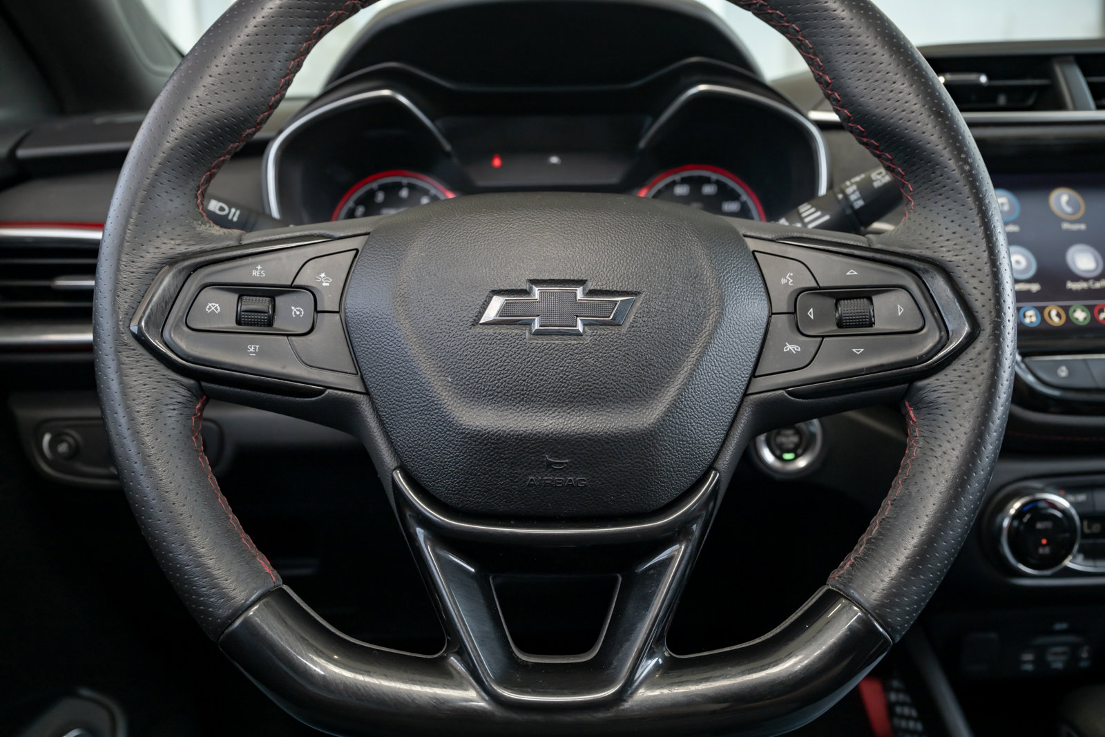 Used 2021 Chevrolet TrailBlazer RS w/ Sun and Liftgate Package image 26