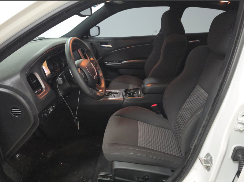 Used 2023 Dodge Charger R/T w/ Blacktop Package RWD image 9