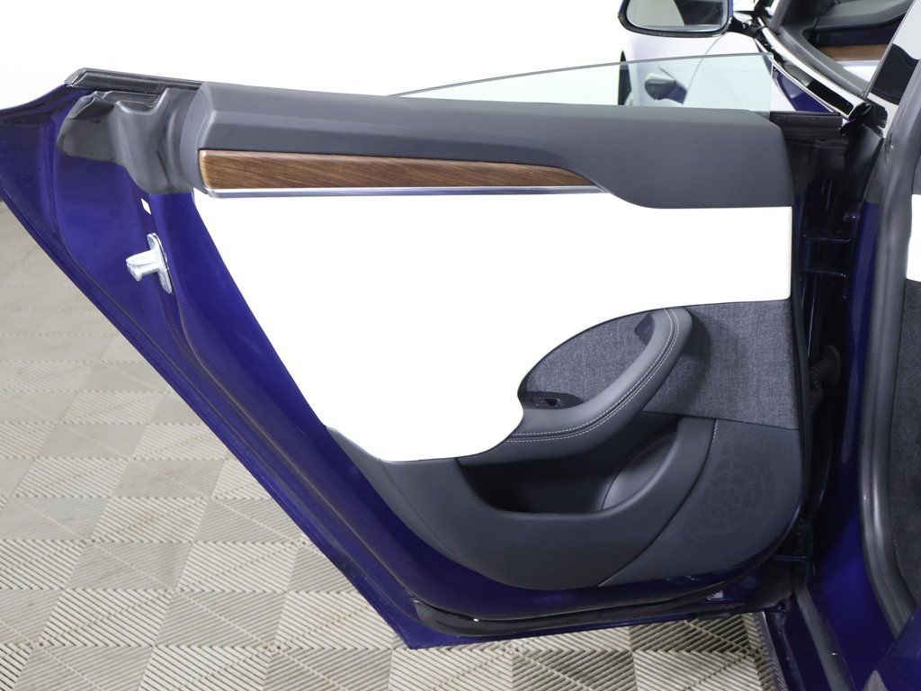Used 2021 Tesla Model S Long Range image 28