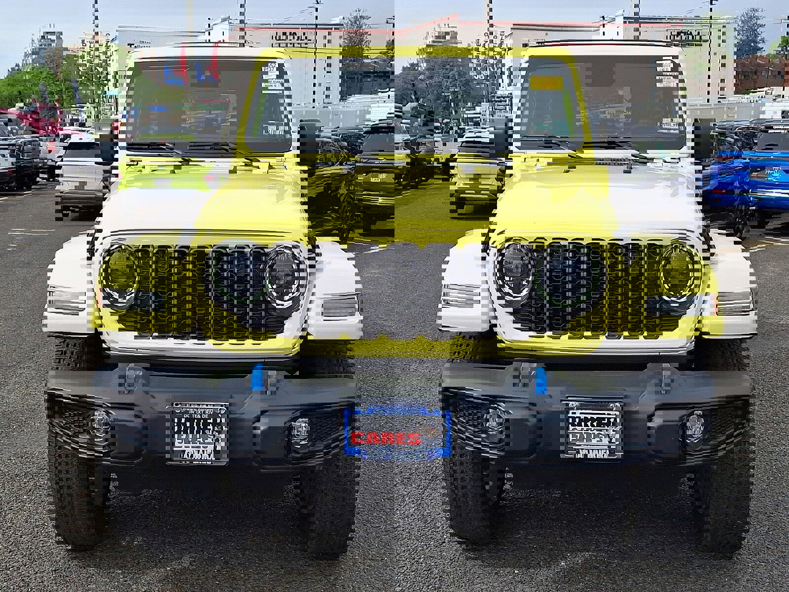 Used 2024 Jeep Wrangler Unlimited w/ Convenience Group AWD/4WD image 2