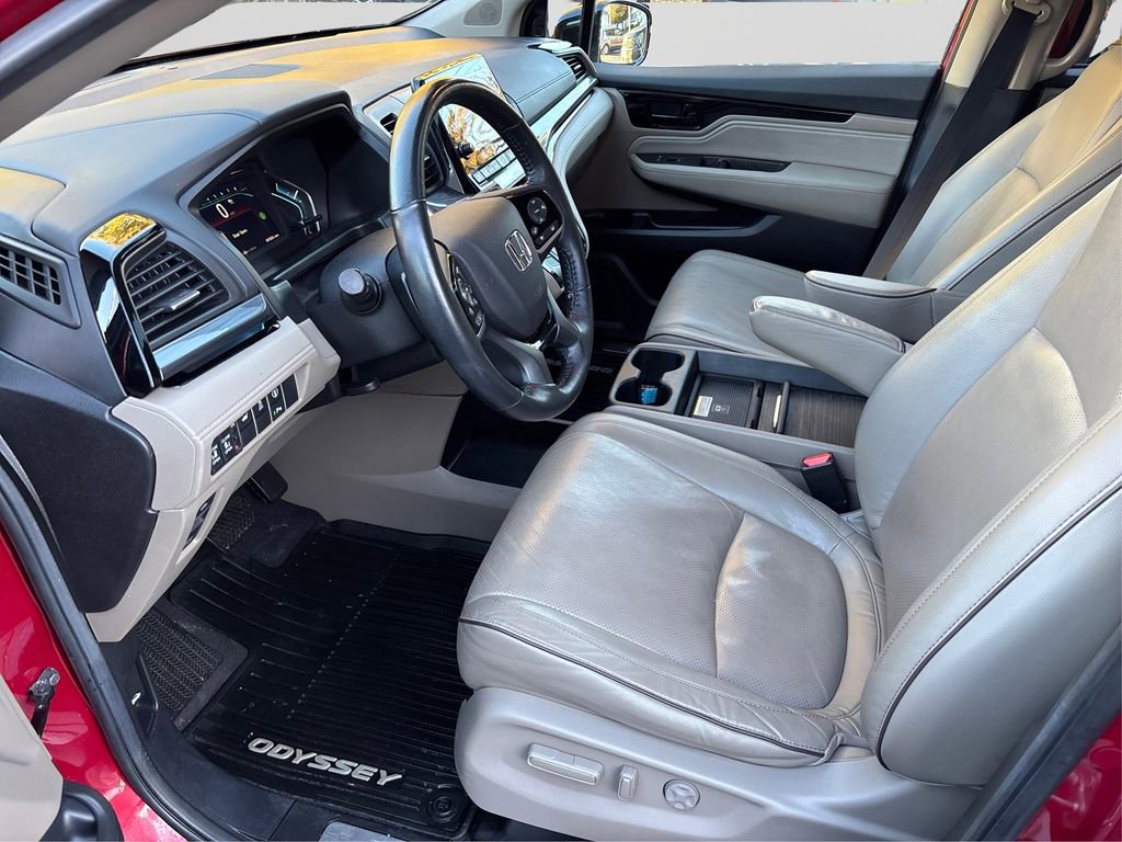 Used 2022 Honda Odyssey Elite image 9
