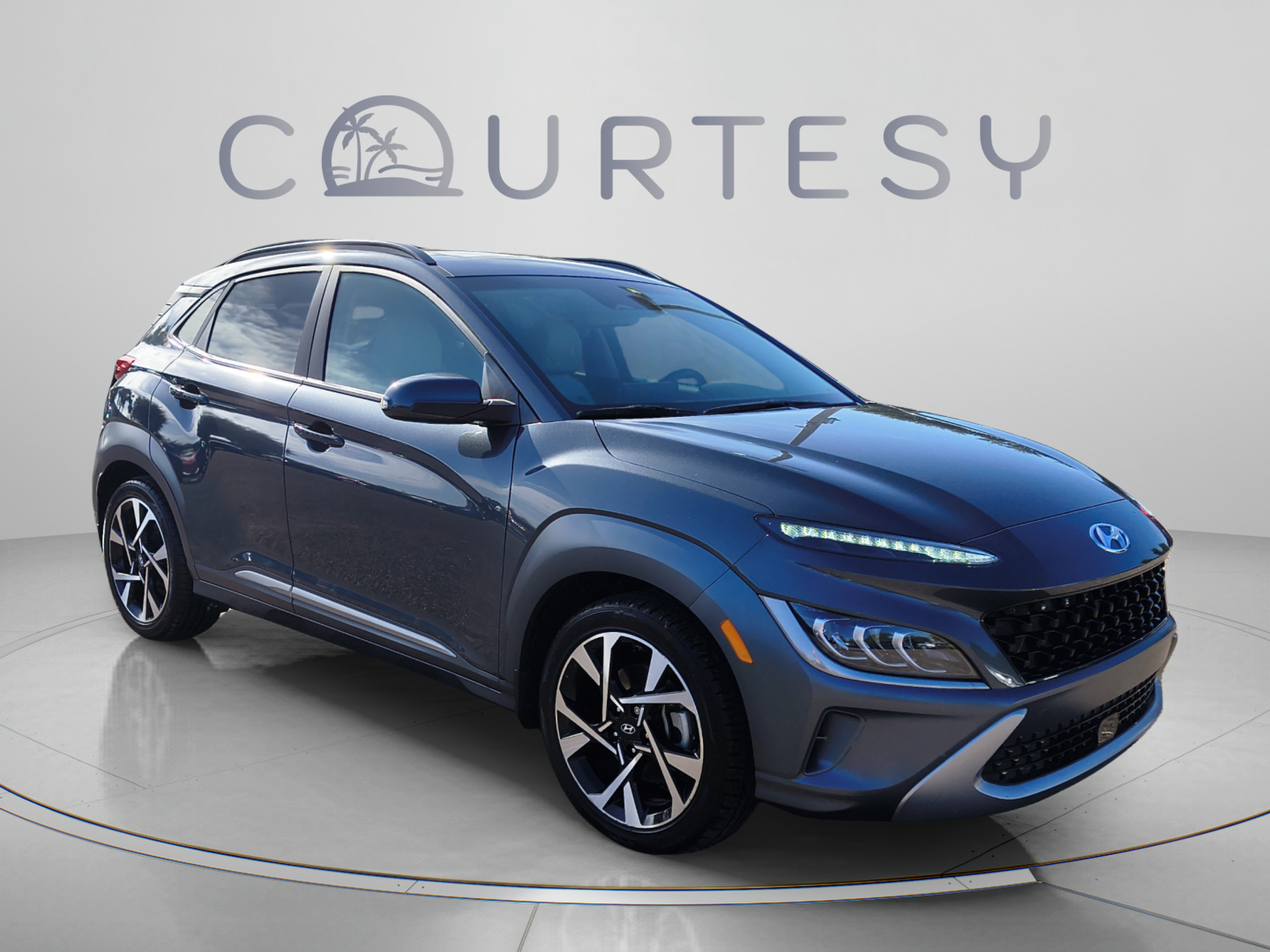 Certified 2022 Hyundai Kona Limited FWD image 7