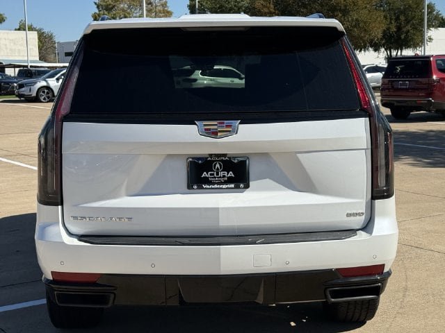 Used 2023 Cadillac Escalade Sport AWD/4WD image 5