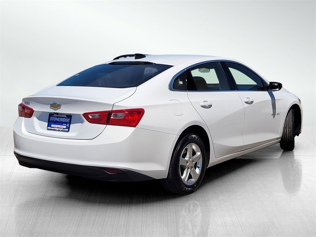 Used 2023 Chevrolet Malibu LS image 5