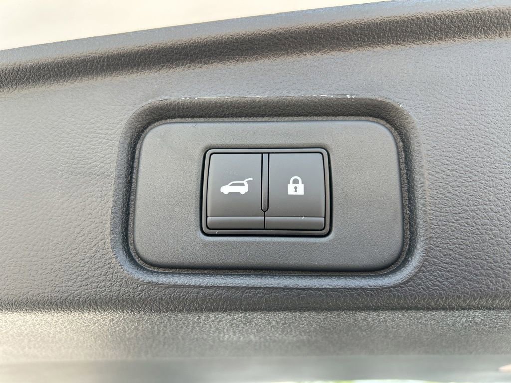 New 2026 Nissan Pathfinder SV image 54