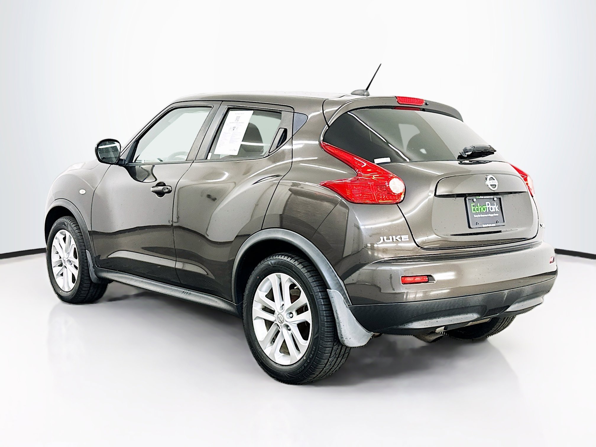 Used 2011 Nissan Juke SV AWD/4WD image 5