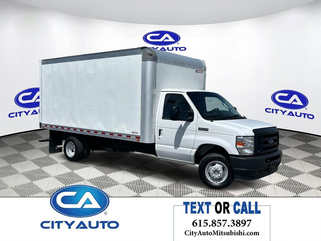 Used 2021 Ford E-450 and Econoline 450 Super Duty w/ Power Windows & Locks Group RWD image 1