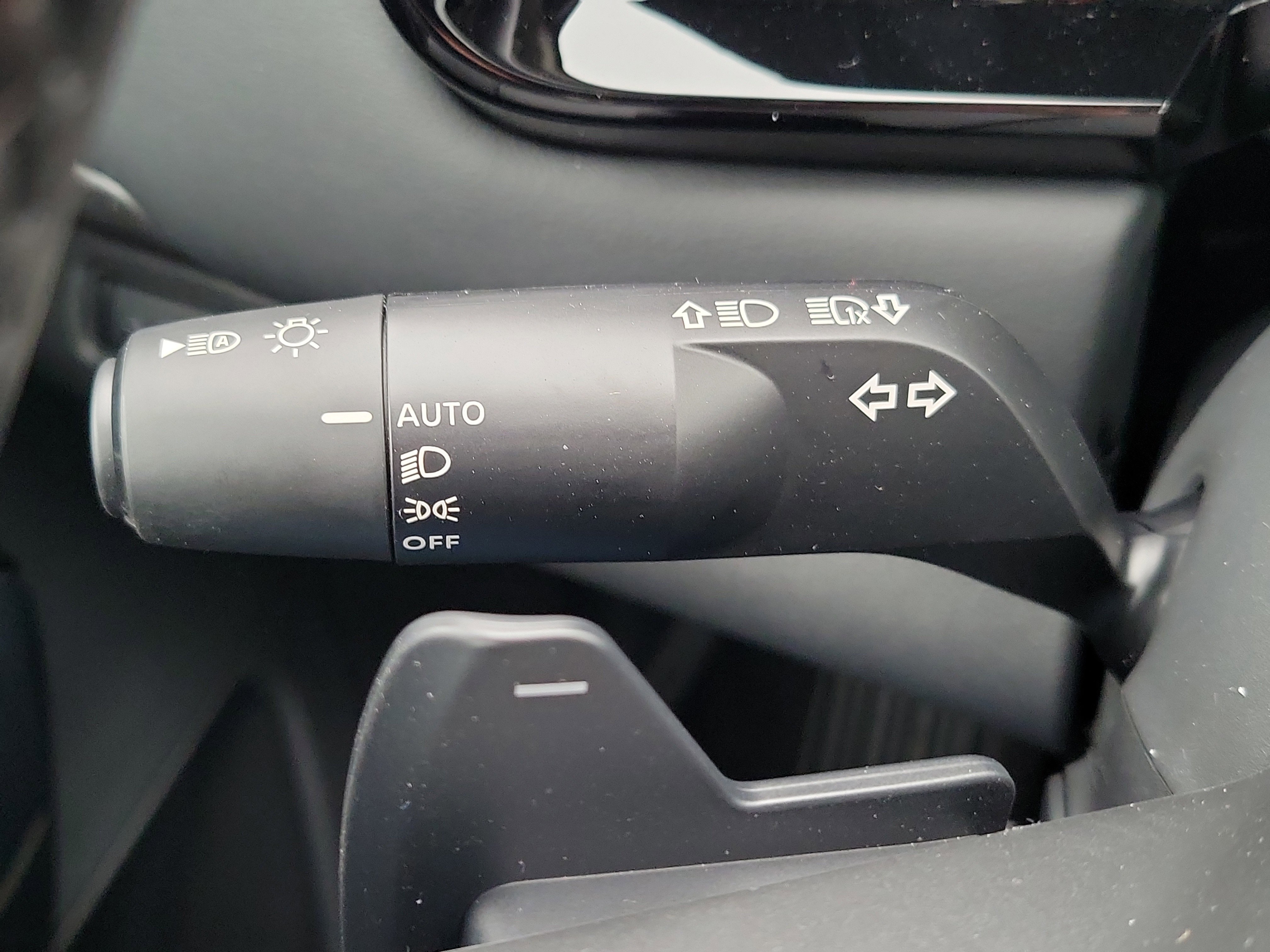 New 2026 Nissan Pathfinder Platinum image 16