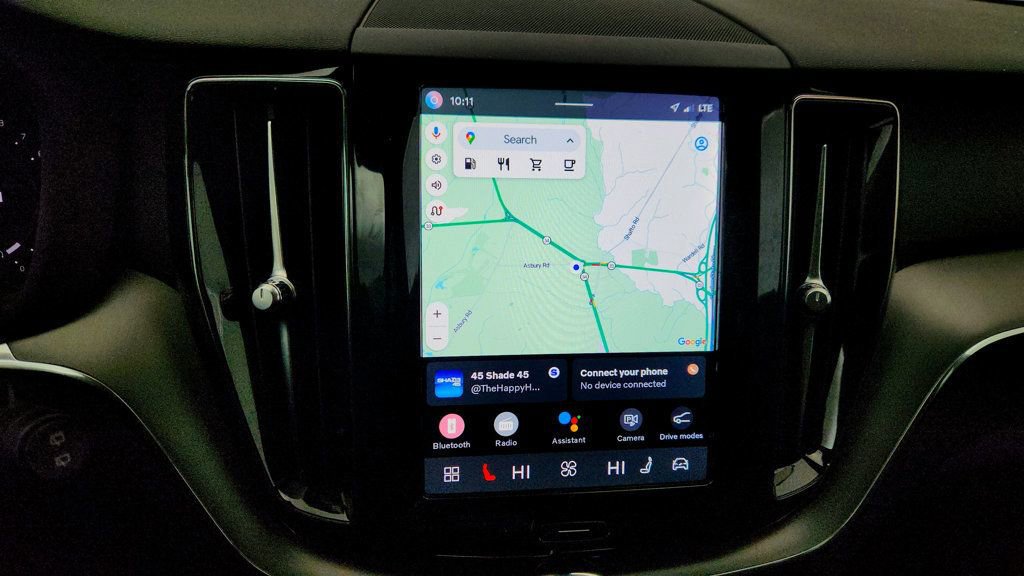 Used 2024 Volvo XC60 B5 Core image 18