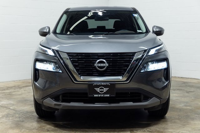 Used 2023 Nissan Rogue SV image 6