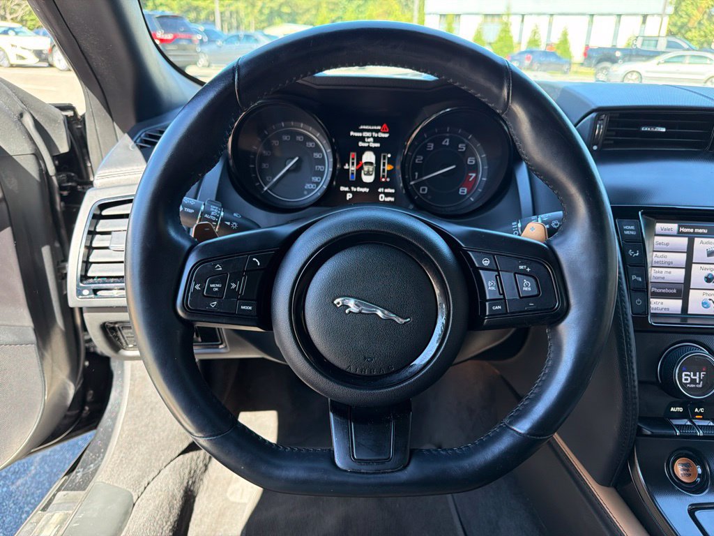Used 2014 Jaguar F-TYPE S RWD image 19
