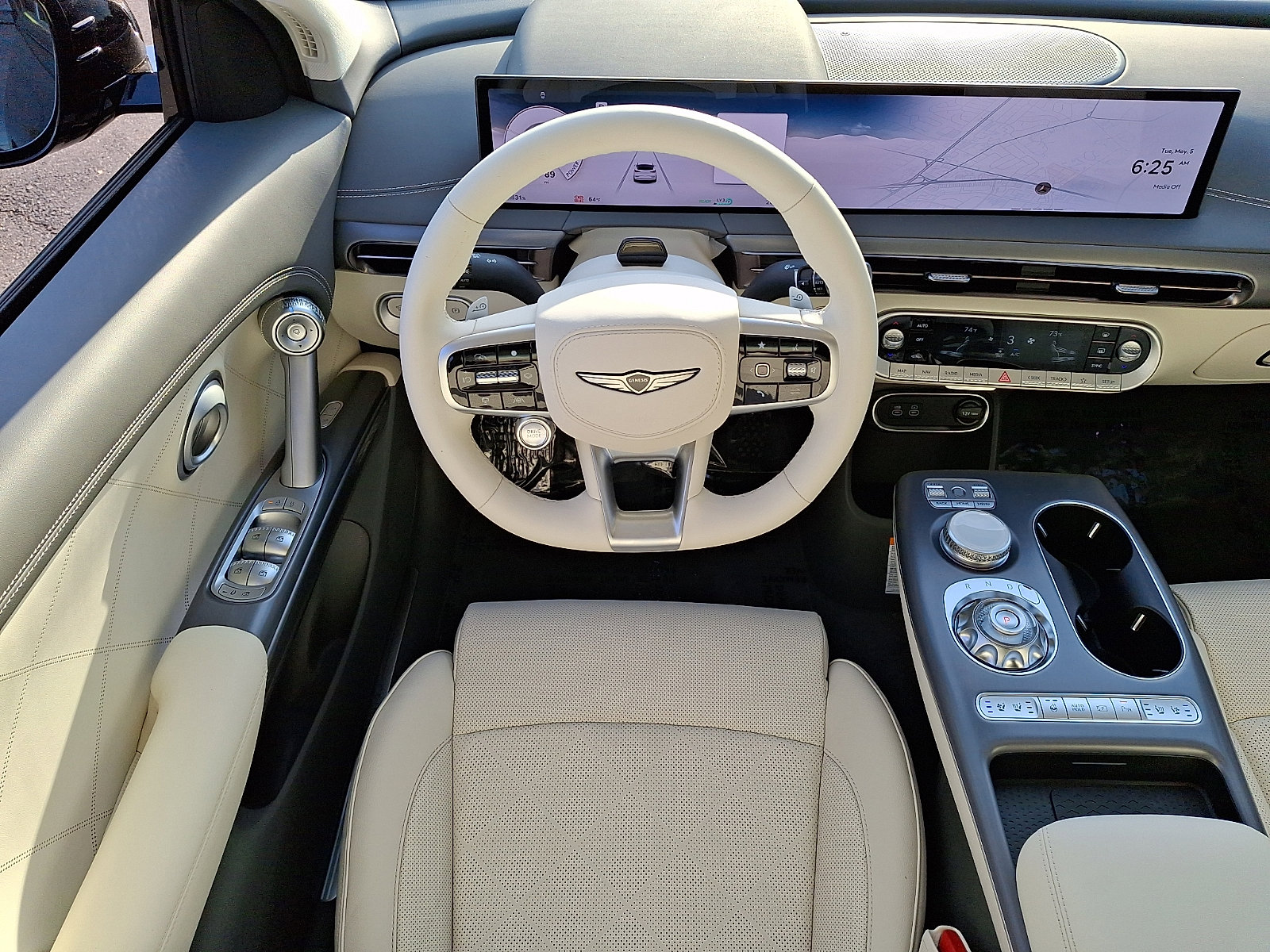 Certified 2026 Genesis GV60 Advance AWD/4WD image 12