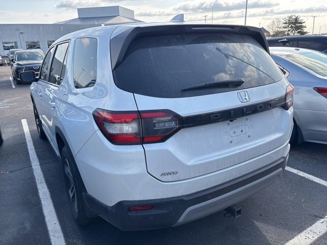 Used 2023 Honda Pilot EX-L image 4