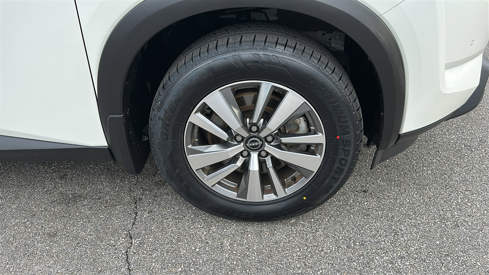 Certified 2023 Nissan Pathfinder SL image 8