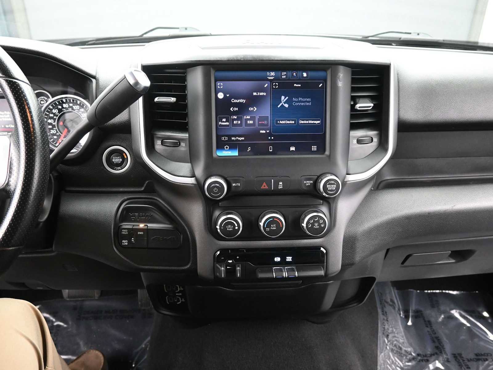 Used 2022 RAM 3500 Big Horn image 12