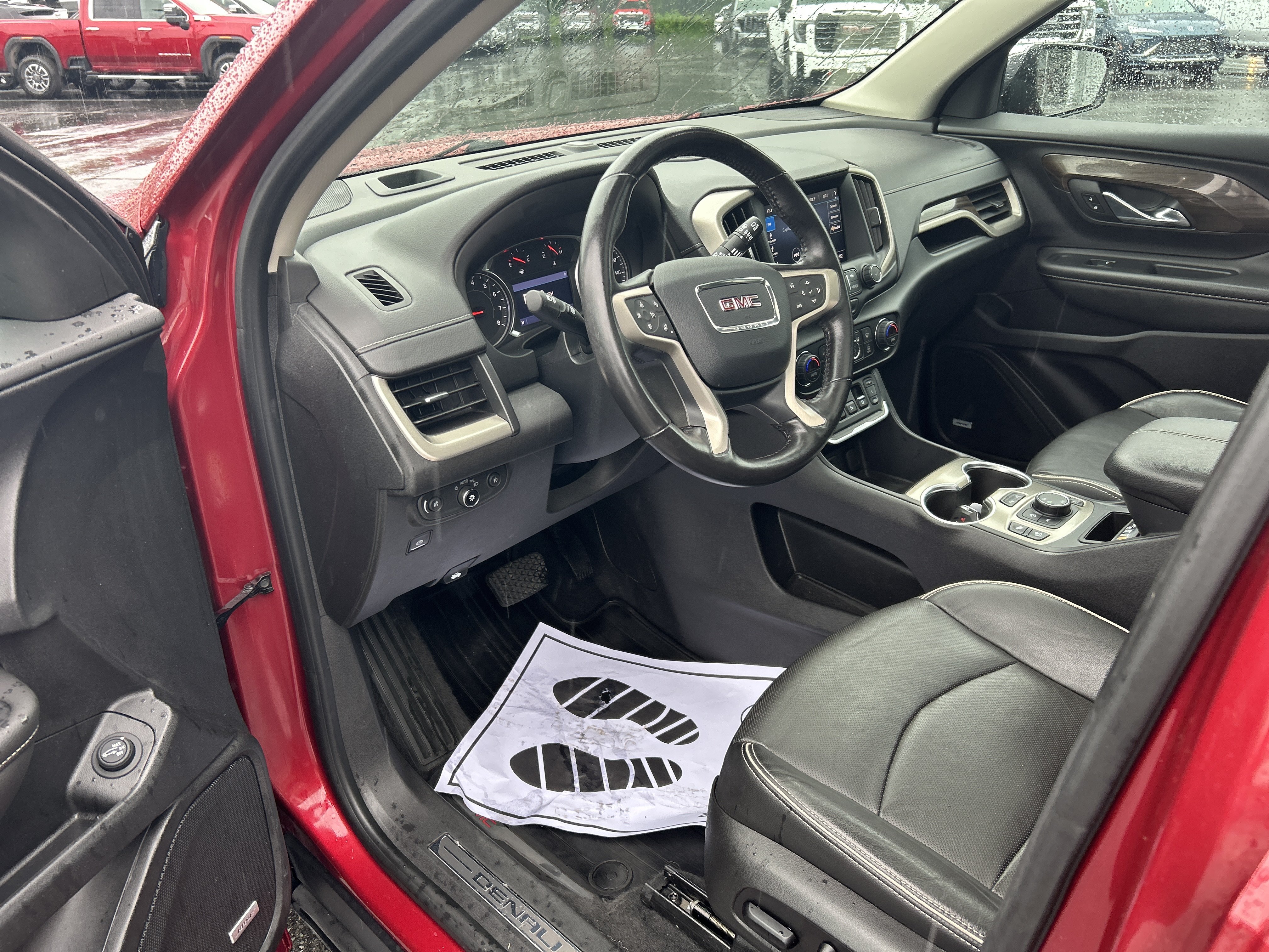 Used 2020 GMC Terrain Denali w/ Denali Premium Package AWD/4WD image 19