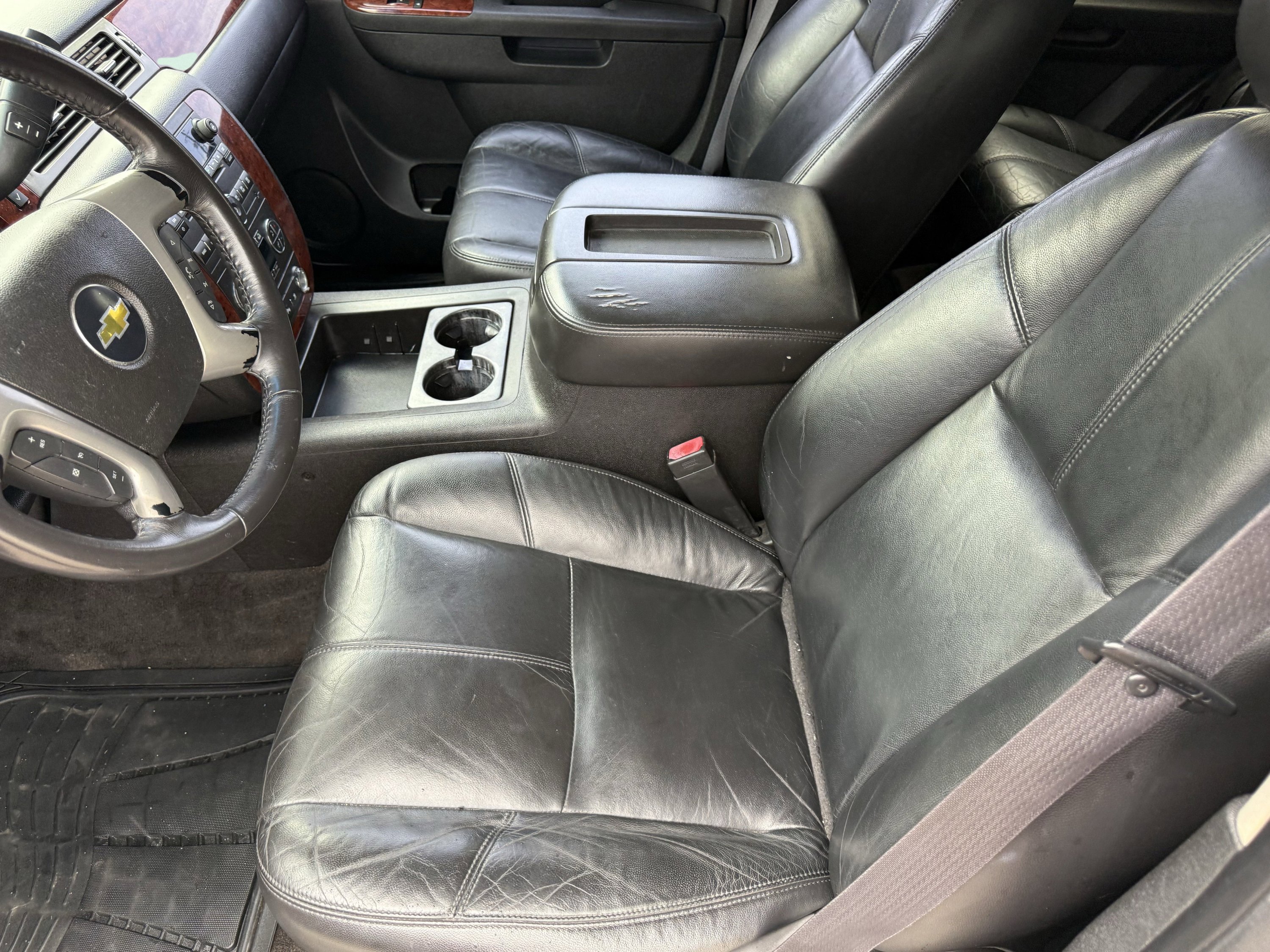 Used 2011 Chevrolet Tahoe LT image 27