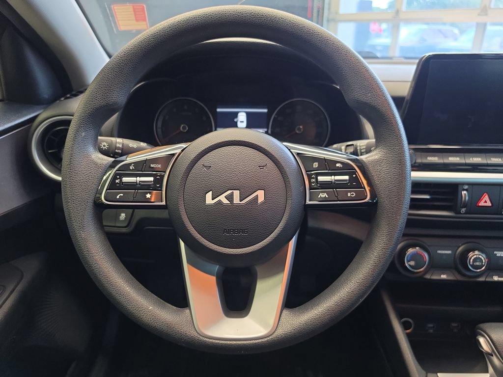 Certified 2024 Kia Forte LXS FWD image 21