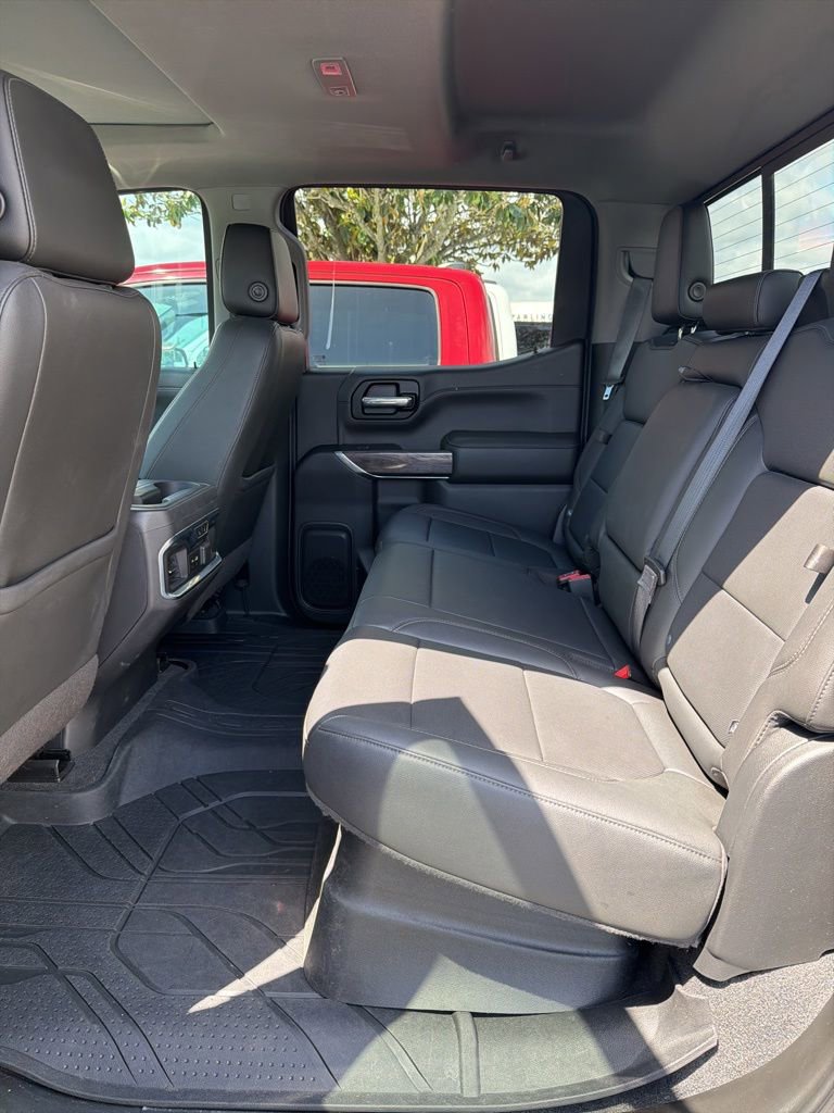 Used 2020 Chevrolet Silverado 1500 LTZ w/ LTZ Premium Package AWD/4WD image 13