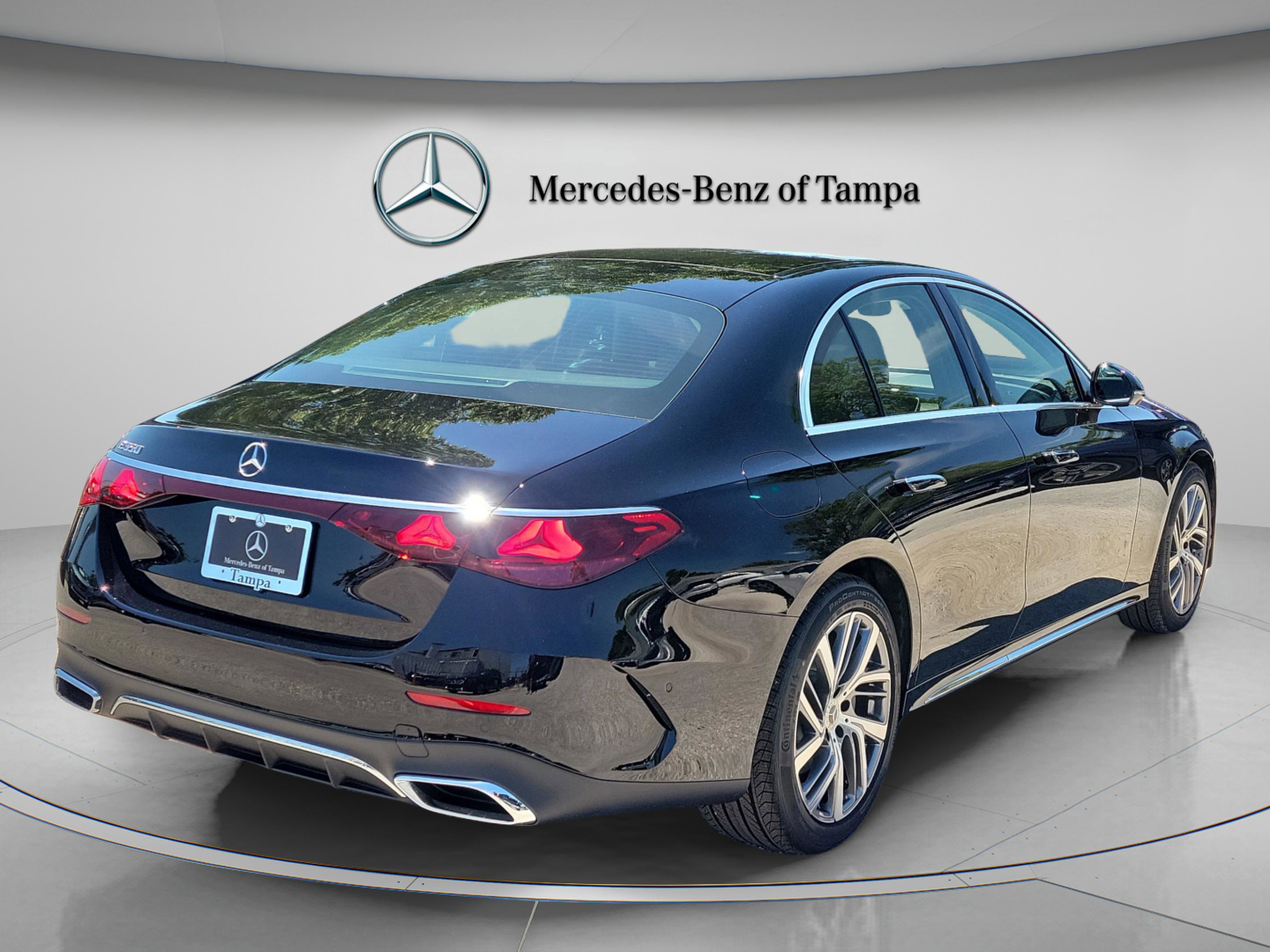 New 2026 Mercedes-Benz E 350 Sedan image 3
