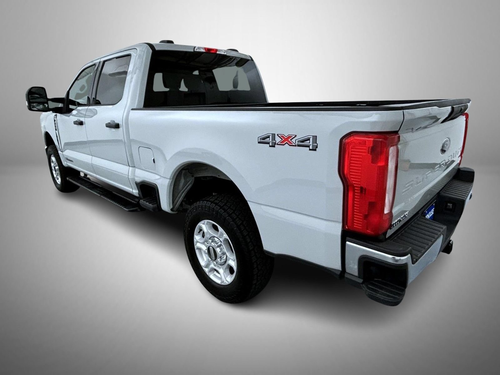Used 2025 Ford F250 XLT AWD/4WD image 7