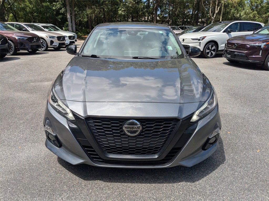Used 2022 Nissan Altima 2.5 SR w/ Midnight Edition Package image 9