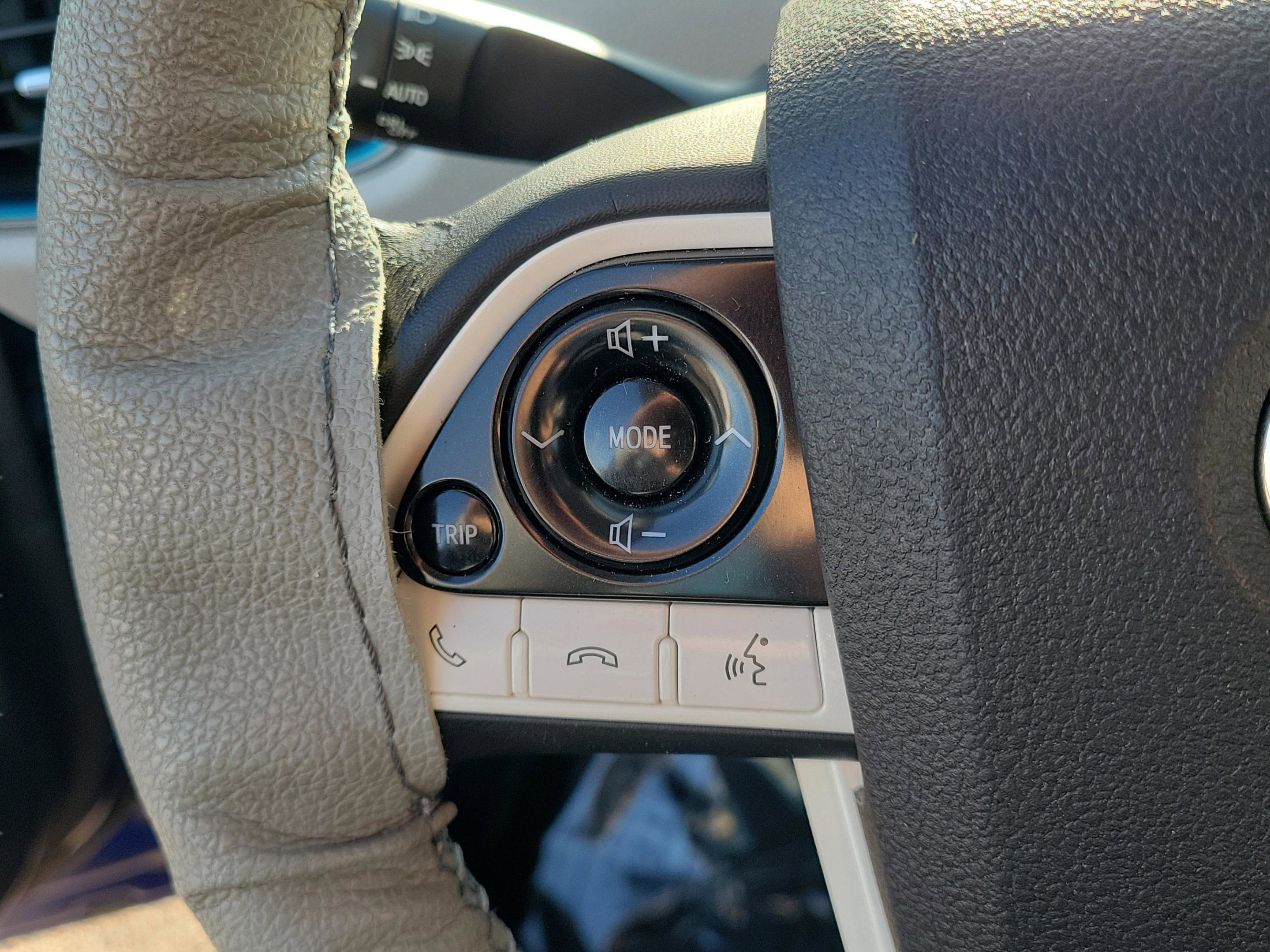 Used 2016 Toyota Prius Two image 19