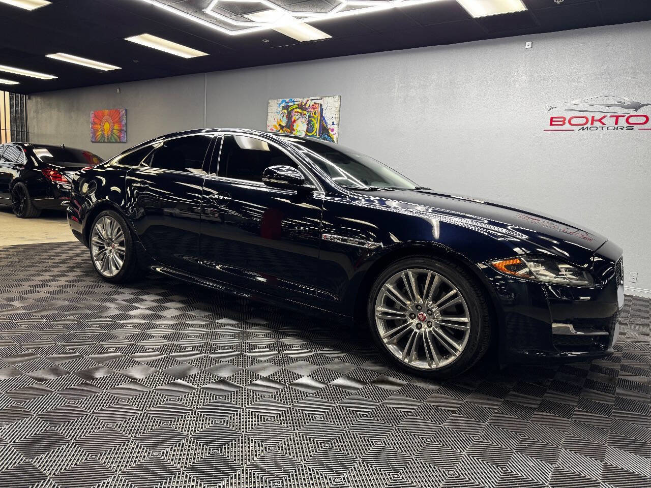 Used 2016 Jaguar XJ R-Sport