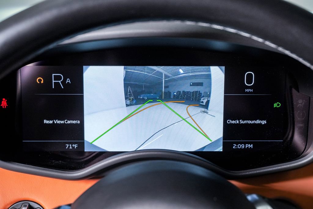 Used 2023 McLaren GT RWD image 28