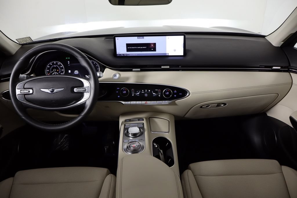Used 2023 Genesis GV70 2.5T AWD/4WD image 13