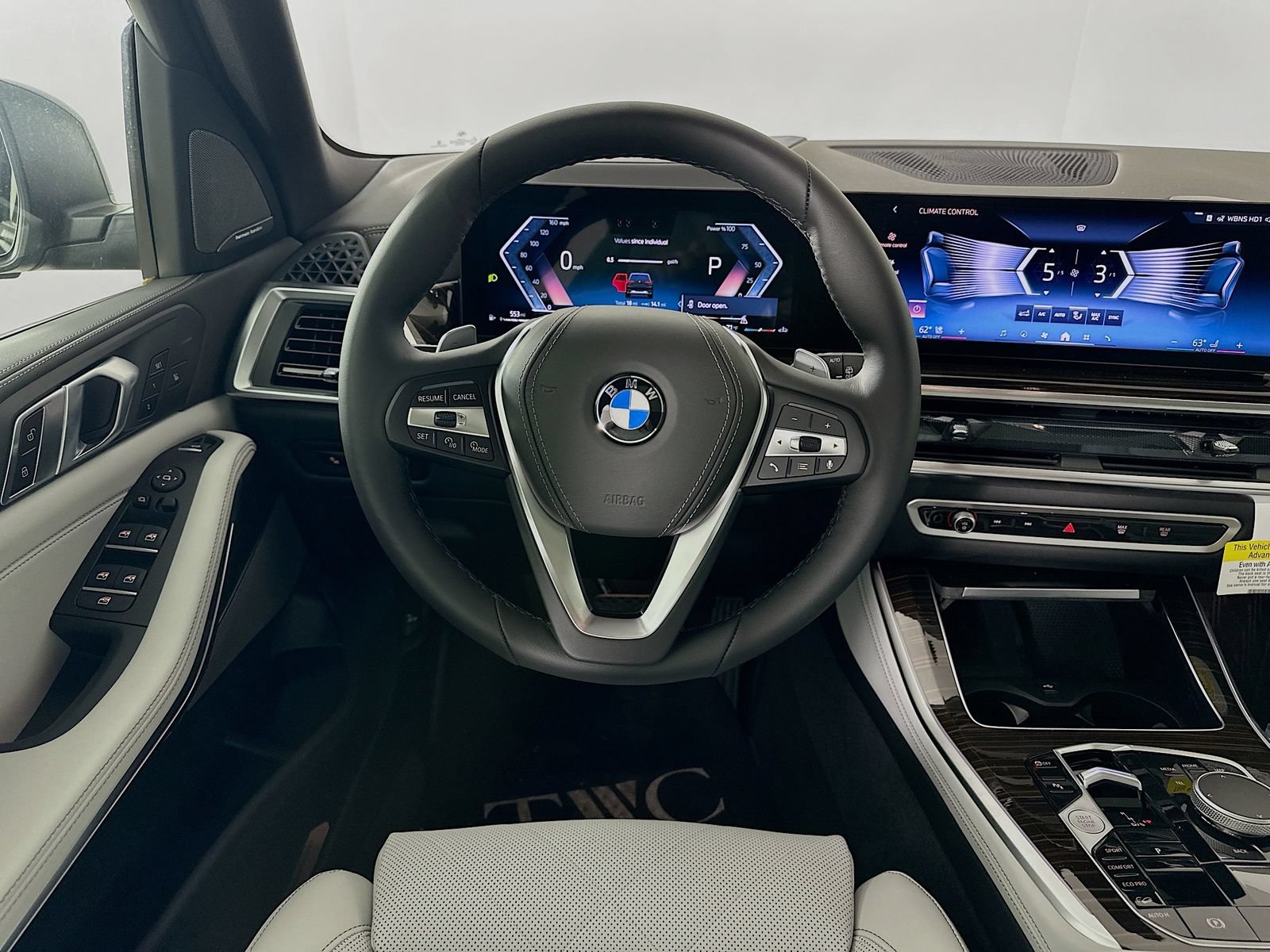 New 2026 BMW X5 xDrive40i AWD/4WD image 15