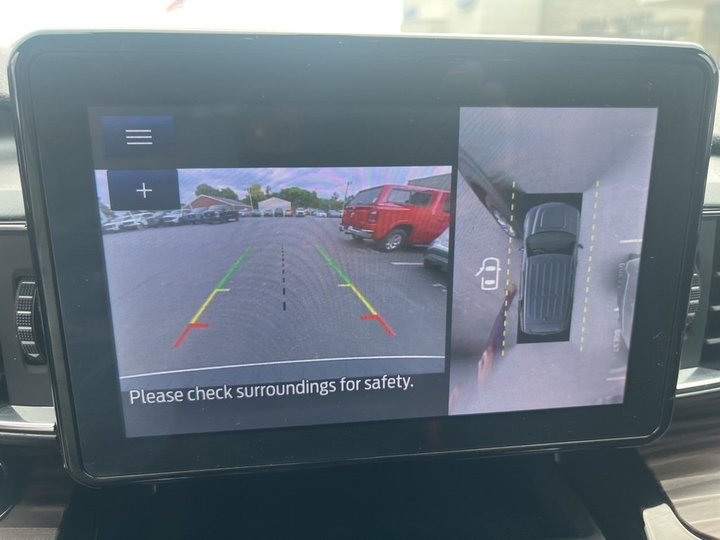 Used 2022 Ford Explorer Limited w/ Equipment Group 301A image 18